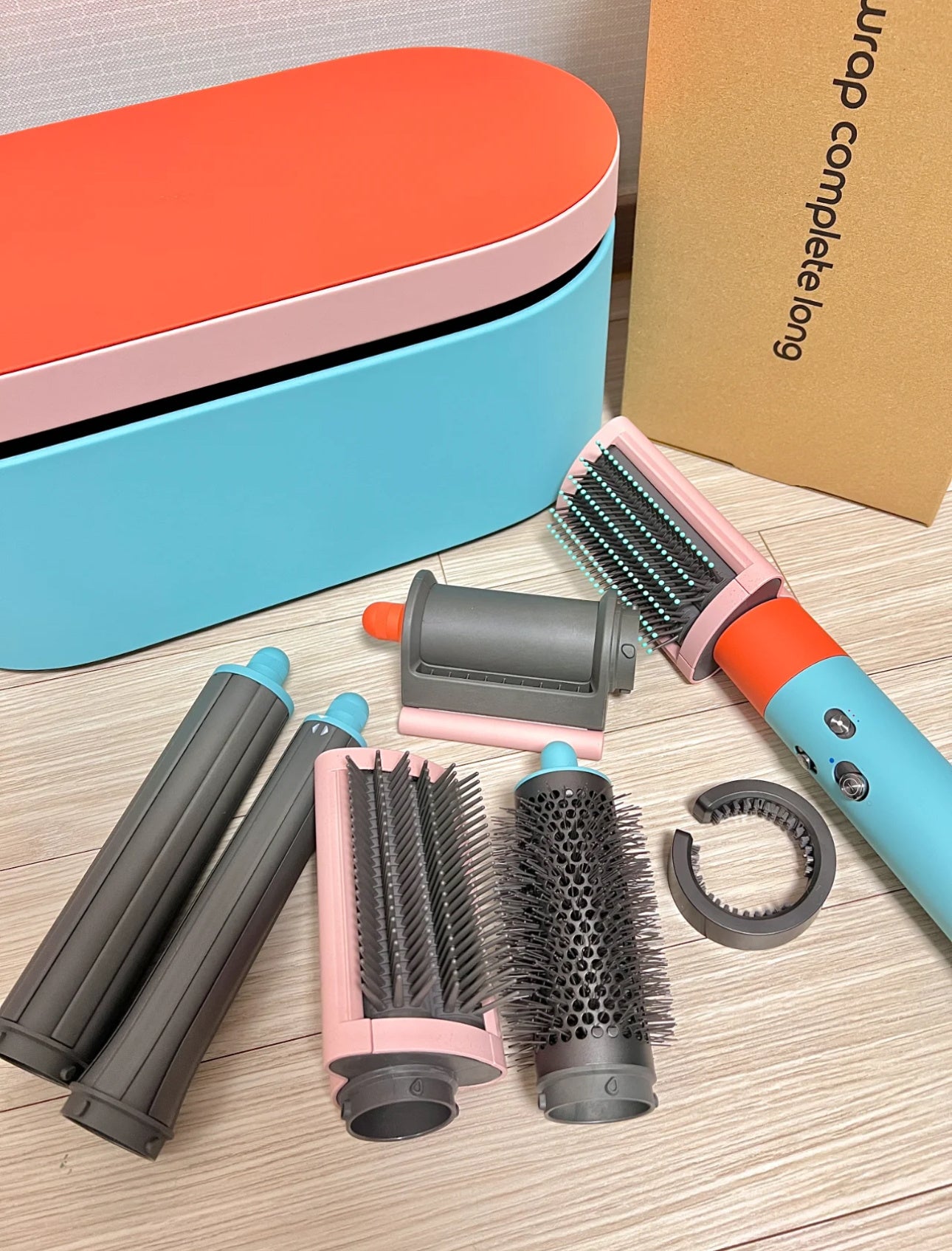 Dyson Airwrap i.d.™ Liso+Ondulado (Pátina cerámica/Topacio) 220 volteos