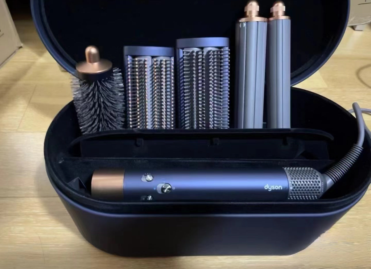 NEW Dyson Airwrap™ i.d. – Vianca Blue 220 volteos
