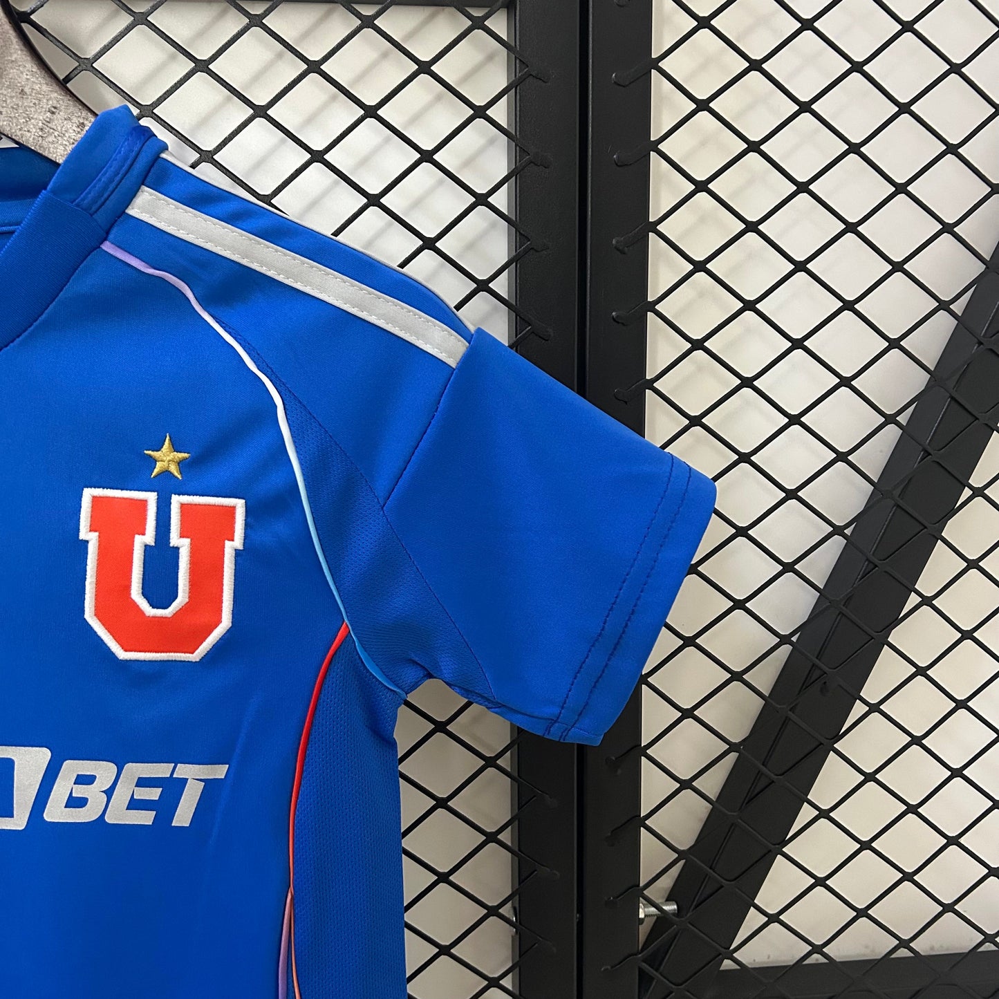 Conjunto Universidad de Chile Niño 25-26