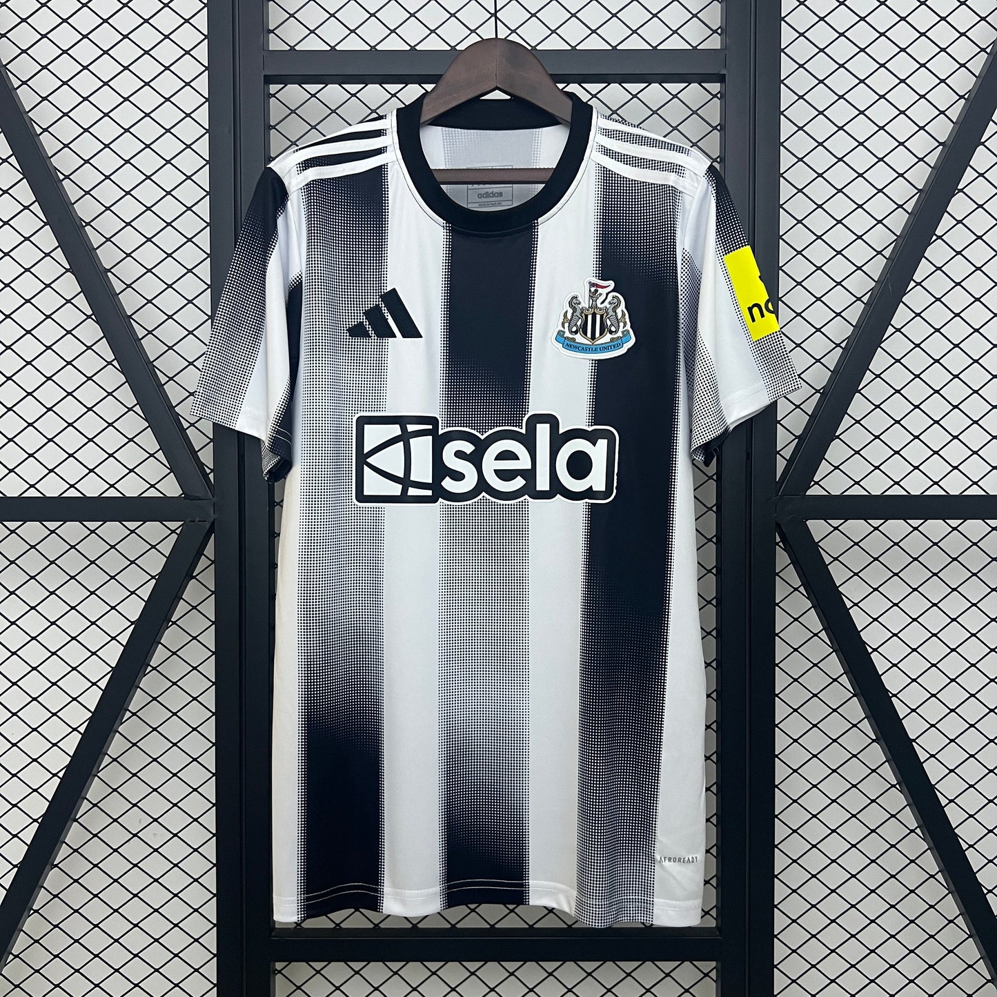 Camiseta Local Newcastle 25-26