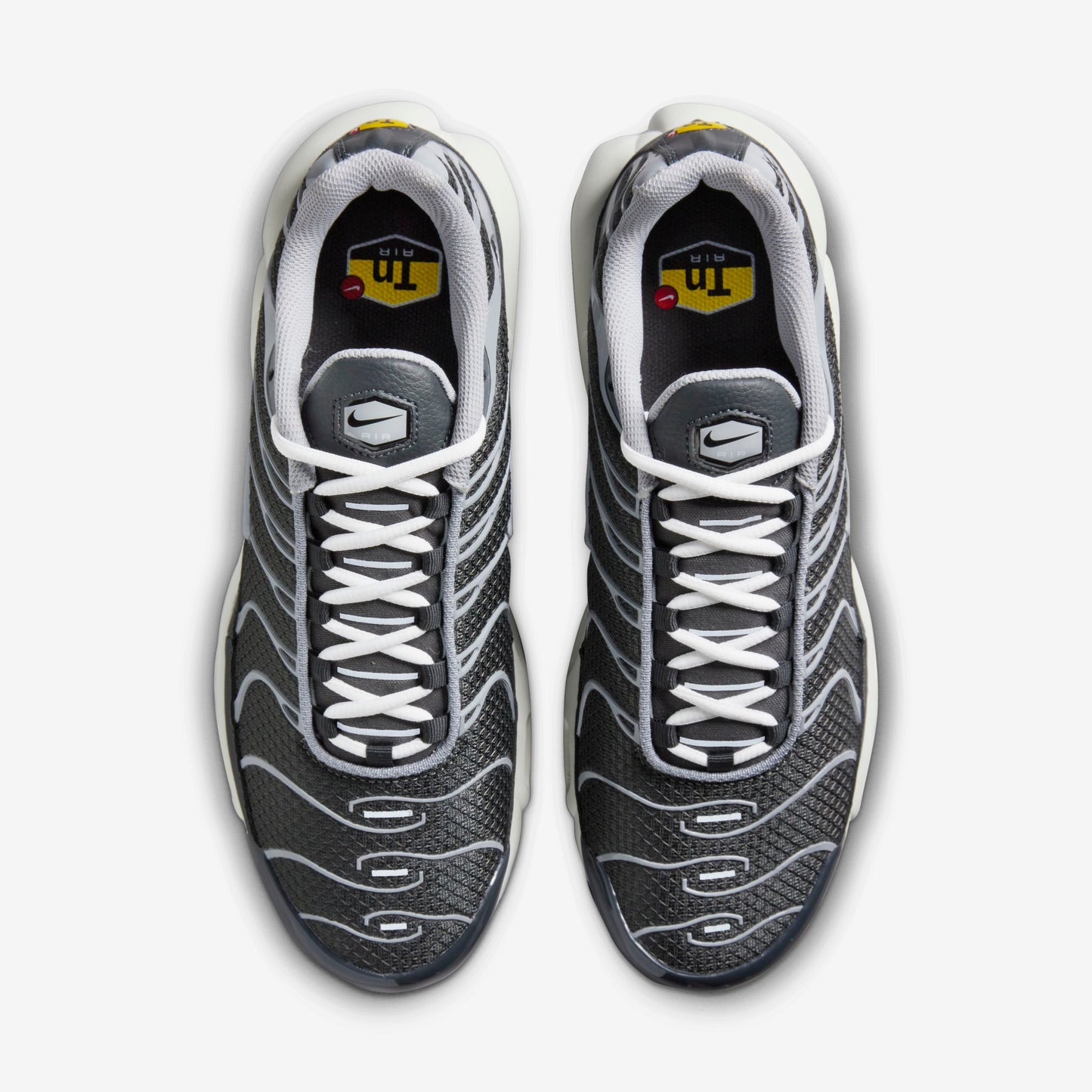 NIKE AIR MAX PLUS EWT