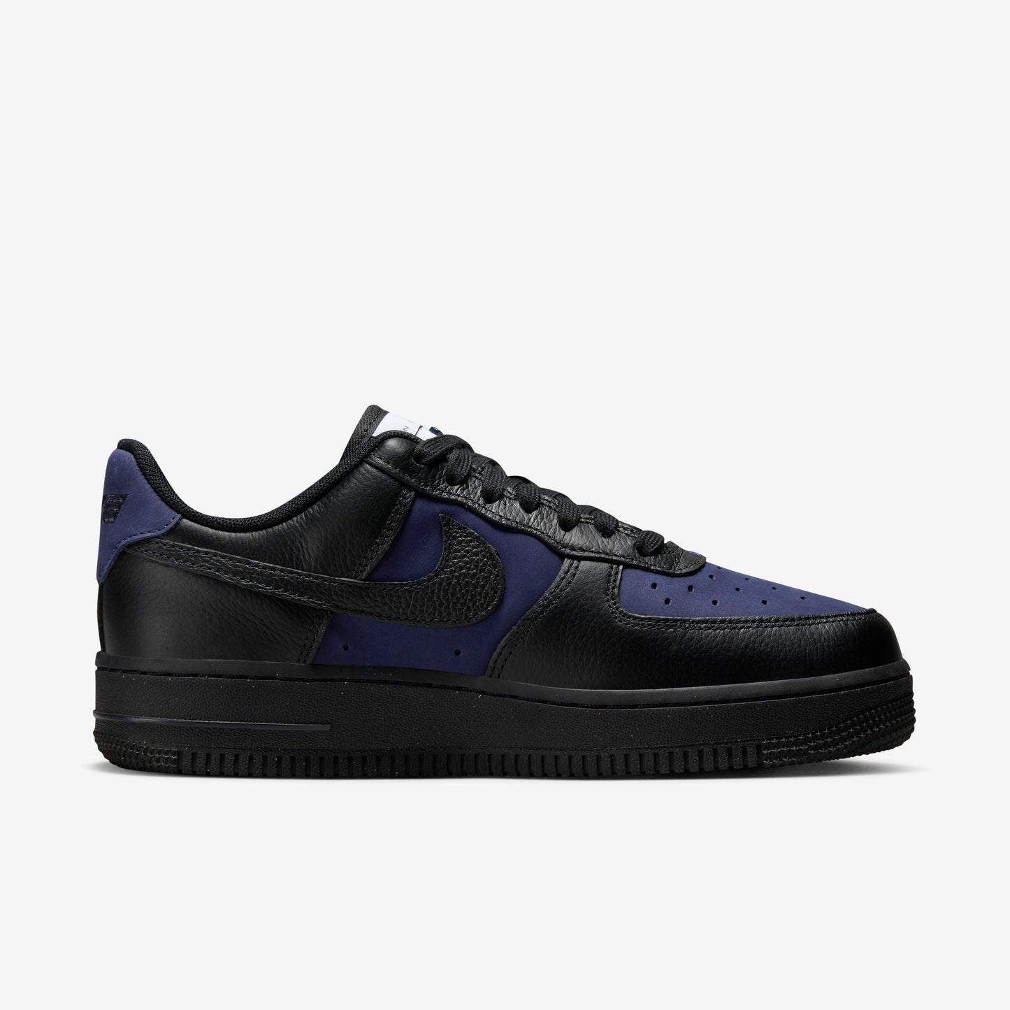 NIKE AIR FORCE 1 07 LX