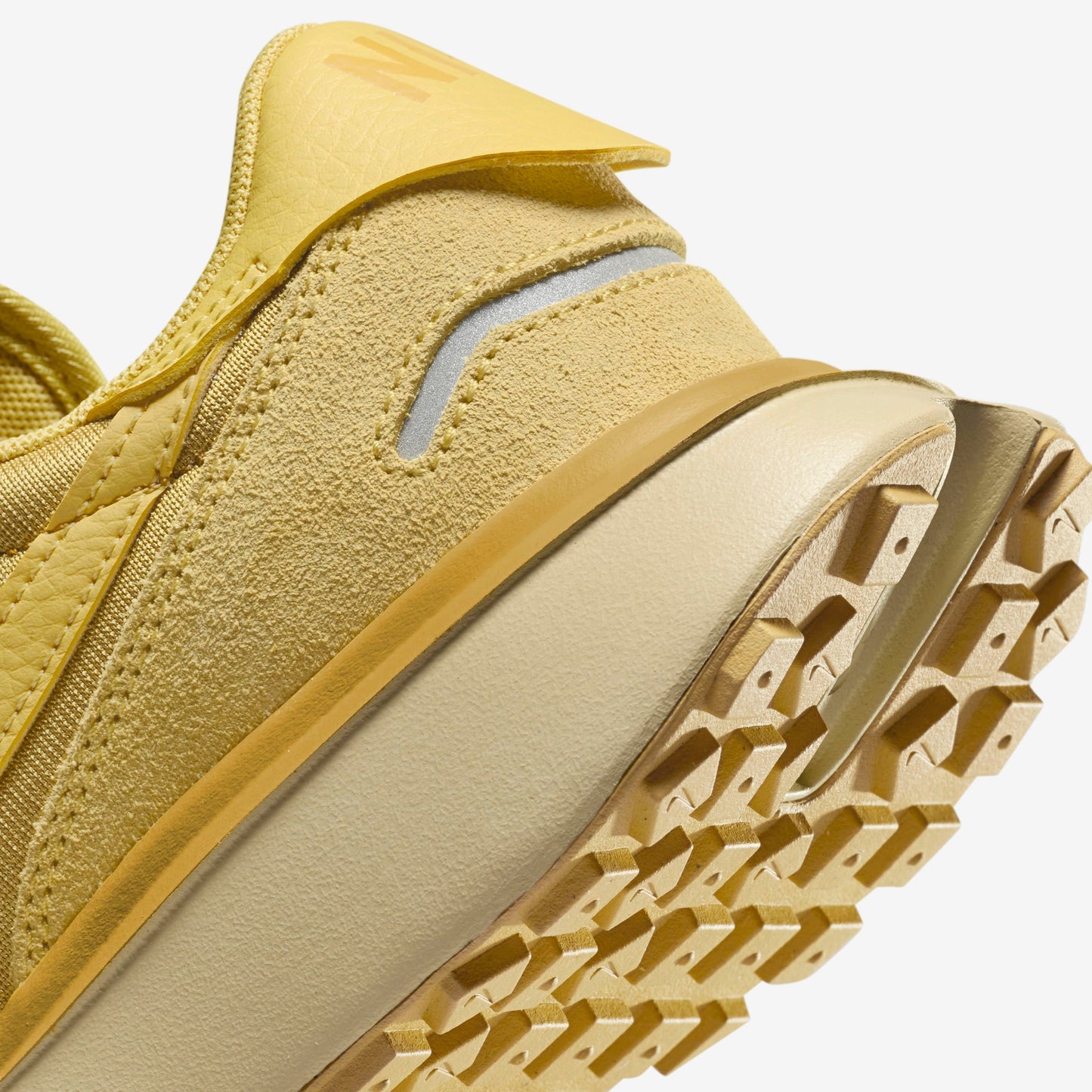 Nike Phoenix Waffle Yellow
