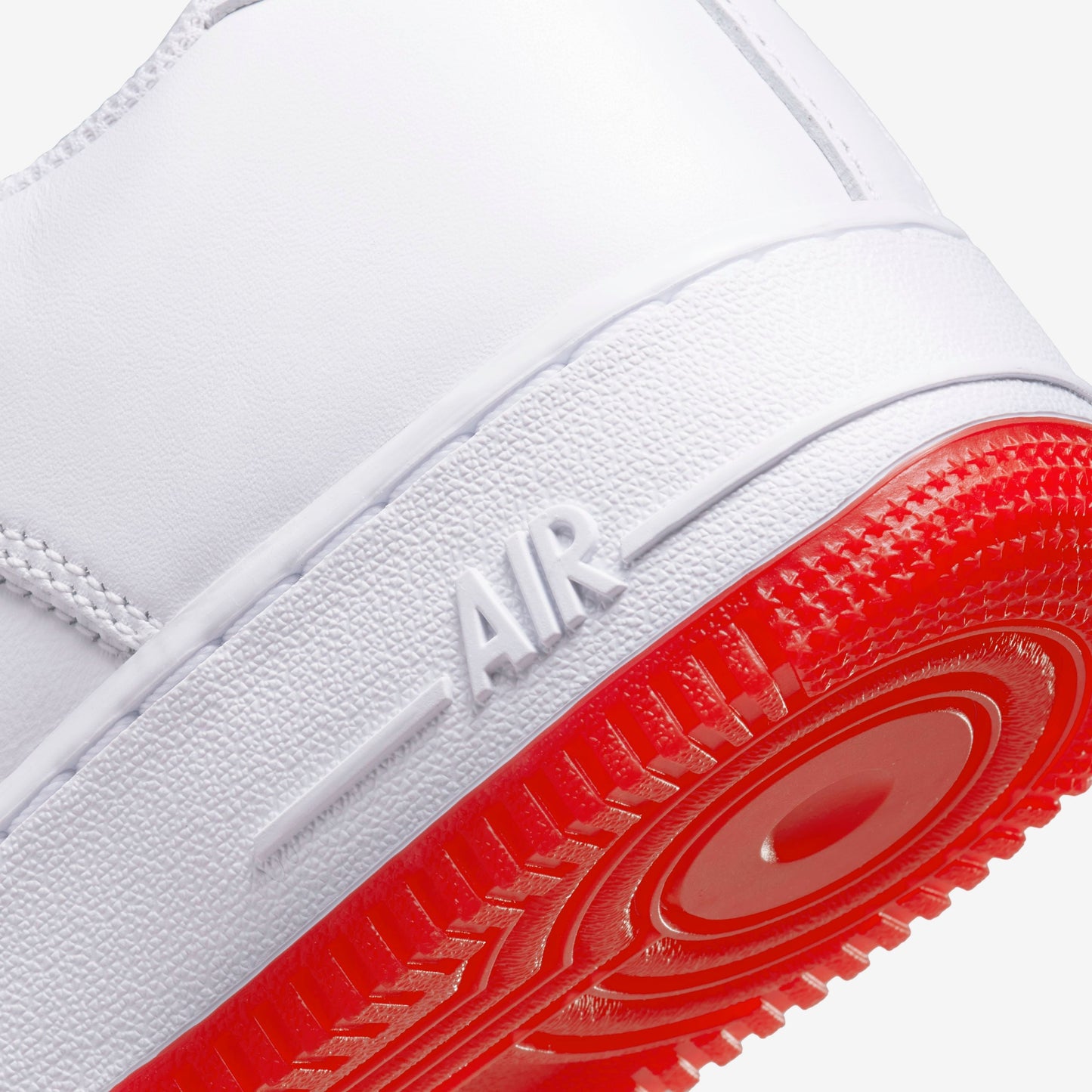 Nike Air Force 1 Low Retro Red