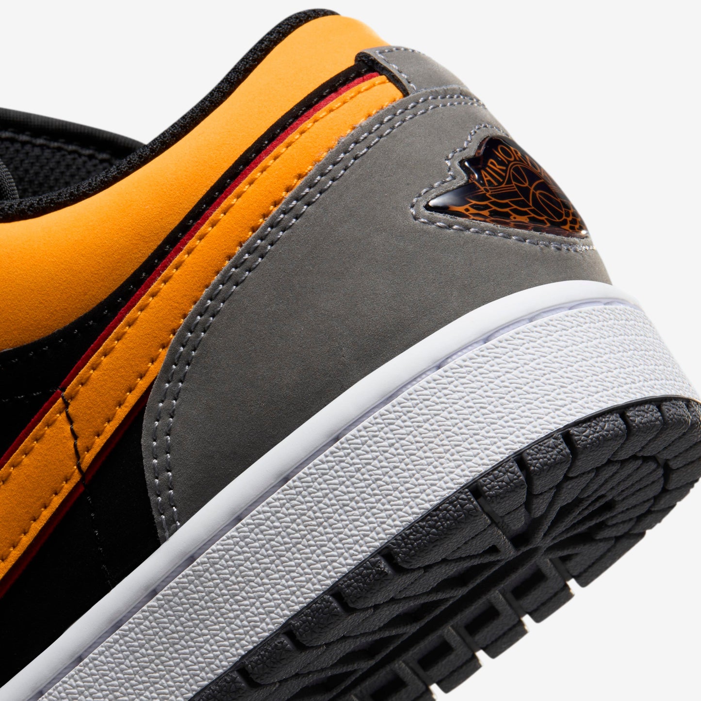 Air Jordan 1 Low SE