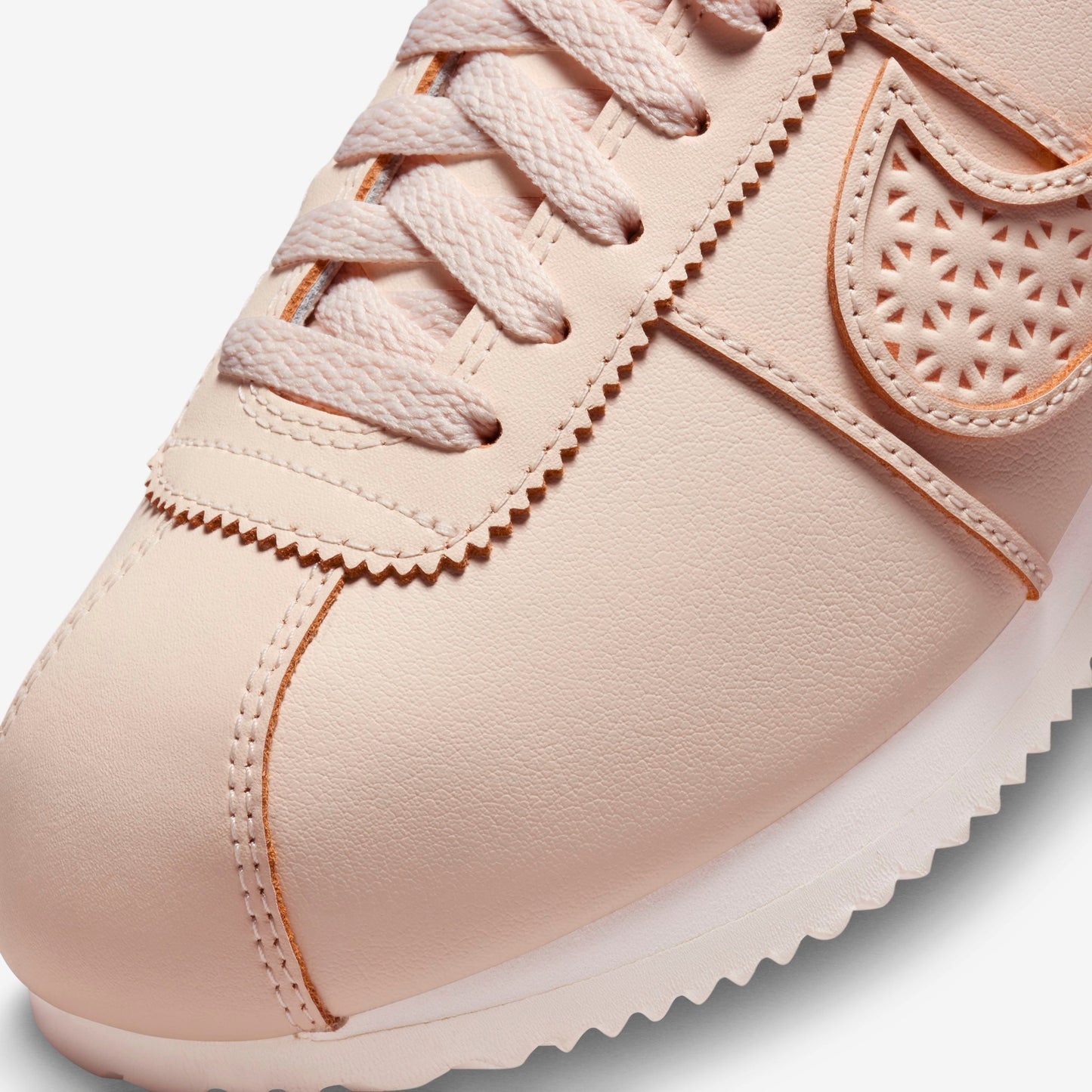 Nike Cortez World Make
