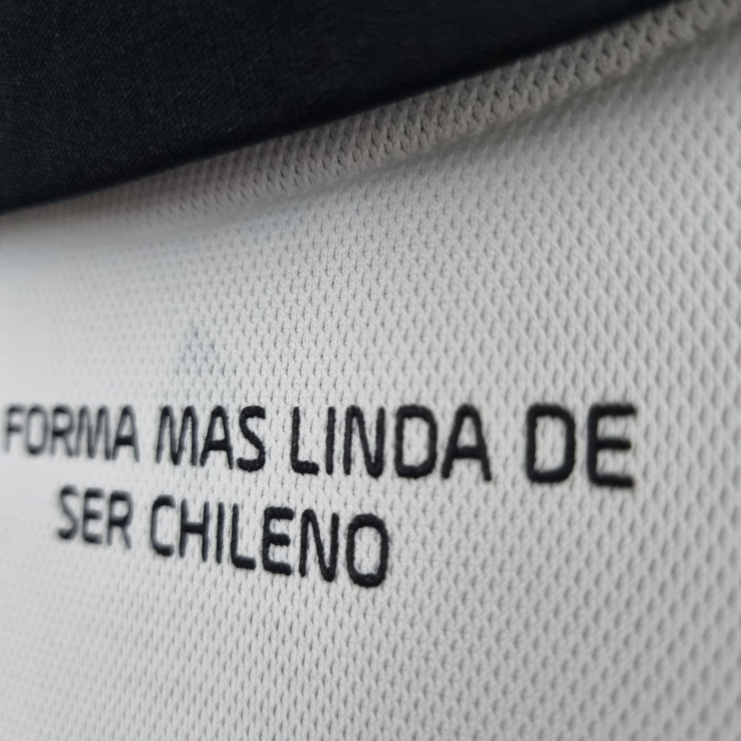 Camiseta Local Colo Colo 2022-2023