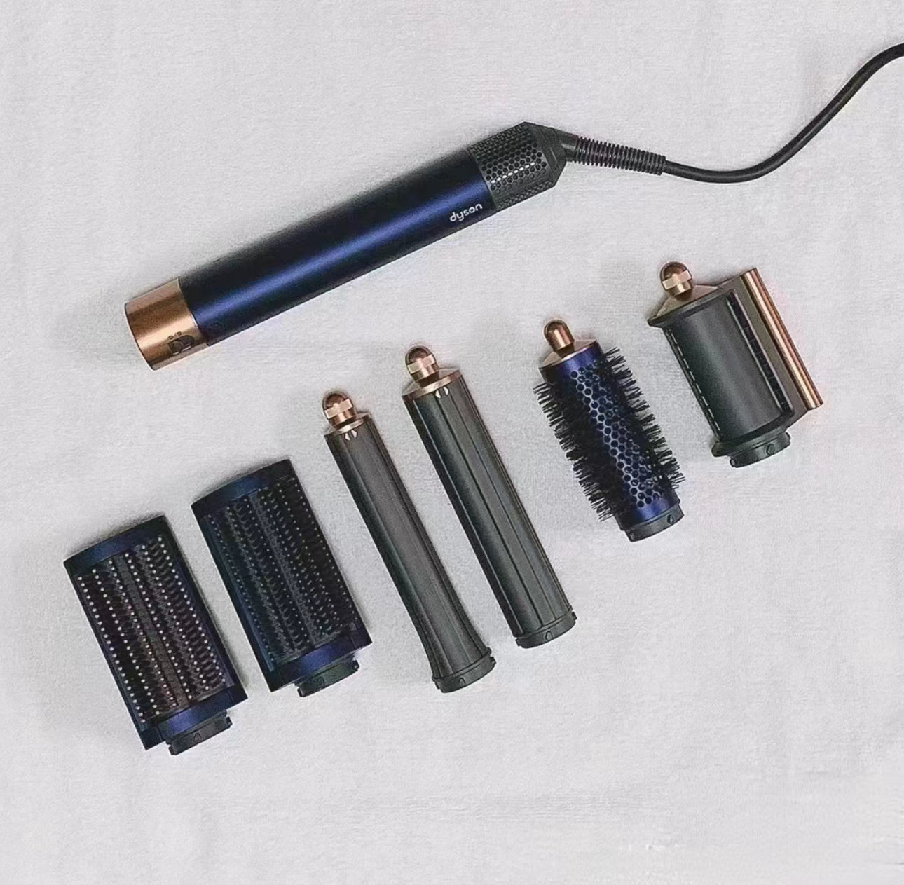 NEW Dyson Airwrap™ i.d. – Vianca Blue 220 volteos