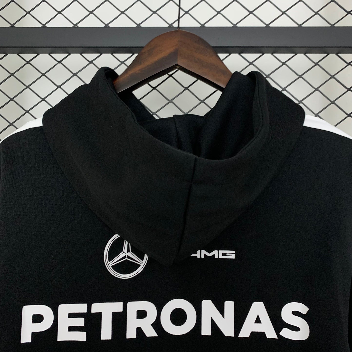 Poleron F1 Mercedez Benz 2025