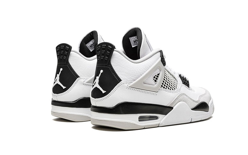 Air Jordan Retro 4 Military Black