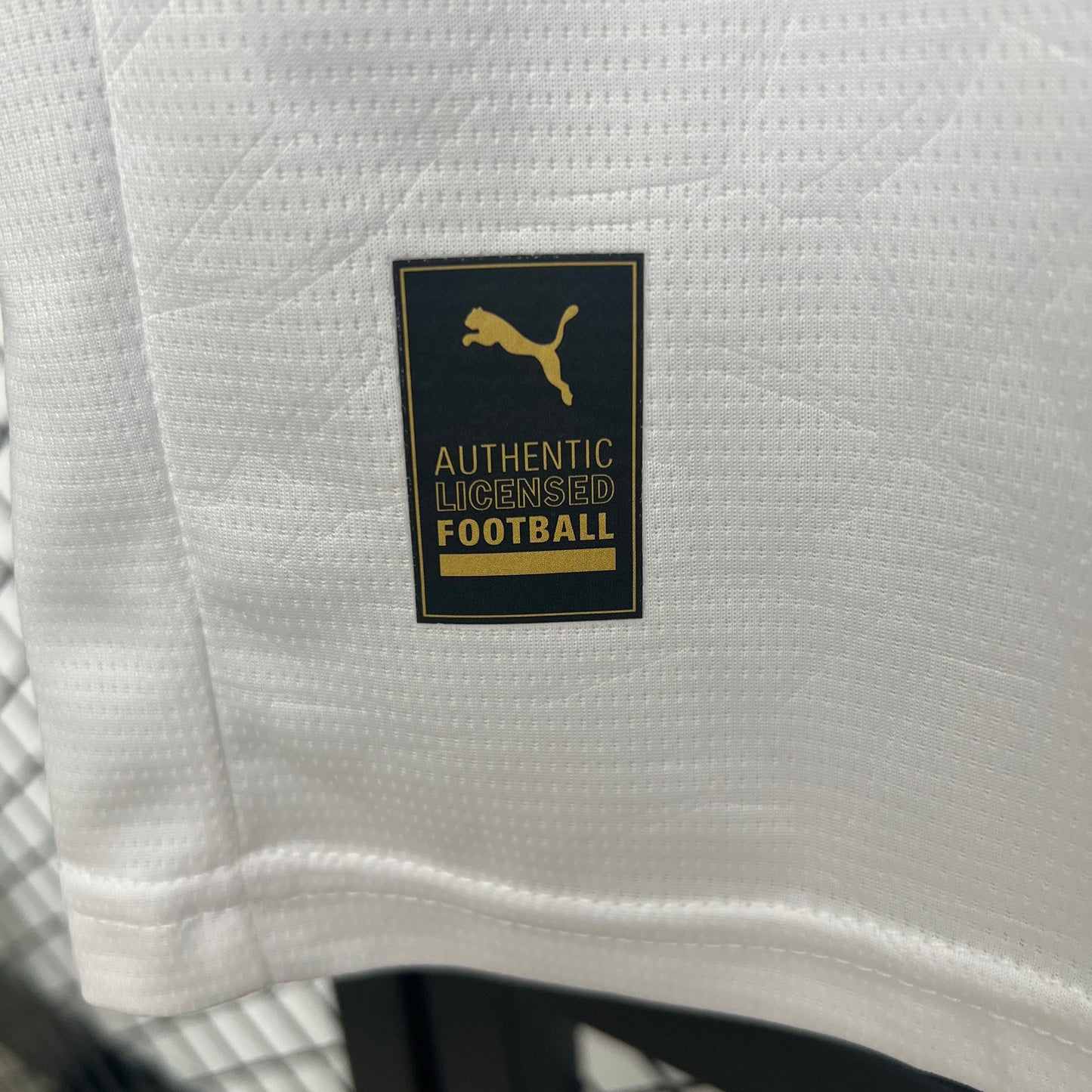 Camiseta Local Valencia 25-26