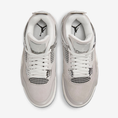 Air Jordan Retro 4 Frozen Moments