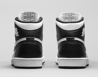 Air Jordan Retro 1 Black and White