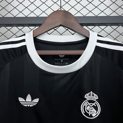 Camiseta Edición Negra Real Madrid 25-26