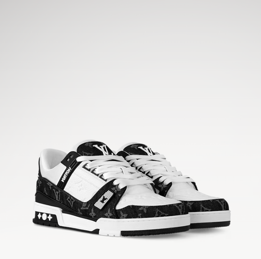 LV Trainer Black And White