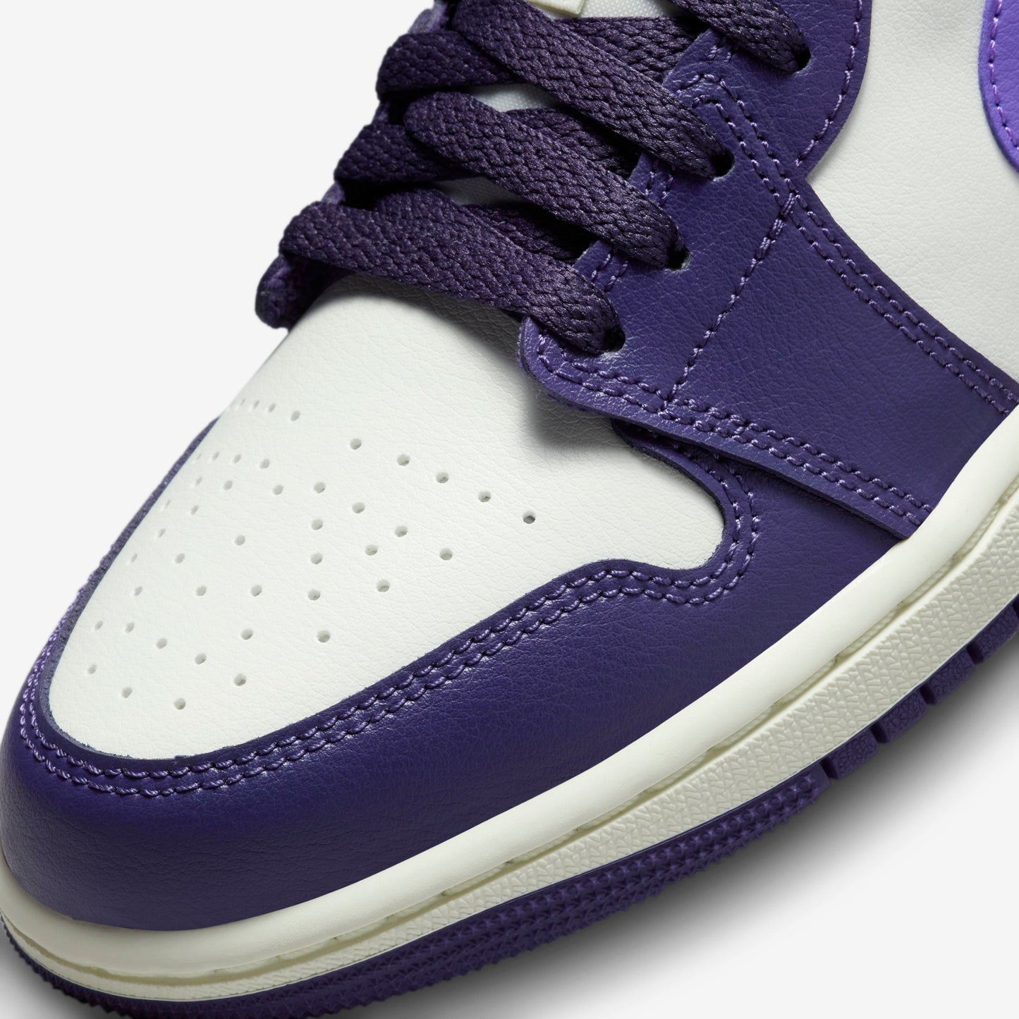Air Jordan 1 Low White Purple
