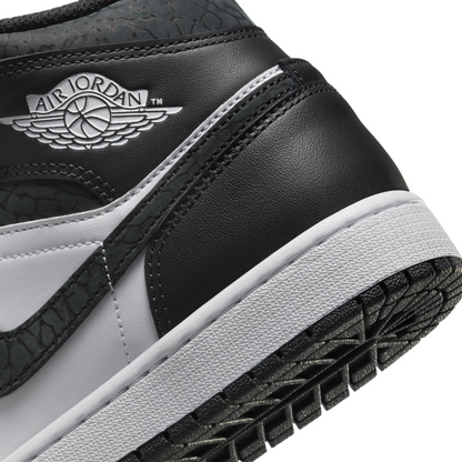 Air Jordan Retro 1 Black and White SNAKE