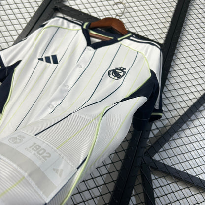 Camiseta Retro Edición Especial Real Madrid 25-26