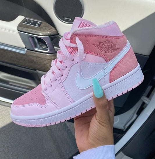 Air Jordan 1 Mid Pink