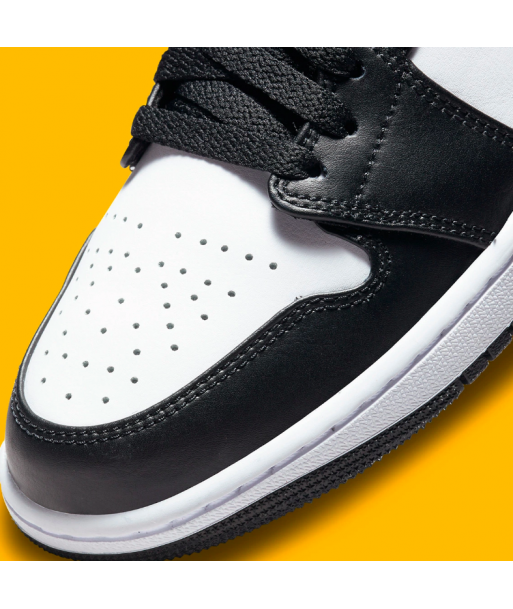 Air Jordan 1 Mid Yellow
