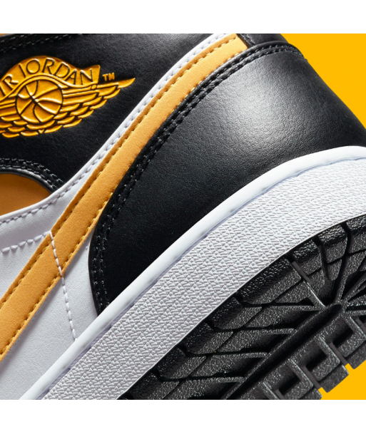 Air Jordan 1 Mid Yellow